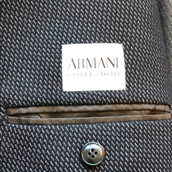 Men’s Armani blazer (never worn). Size 52 R - Picture 2 of 2